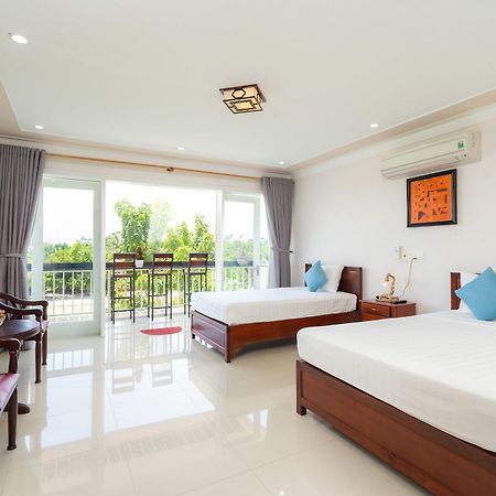 Big Sea Villa Hoi An Riverside Екстер'єр фото